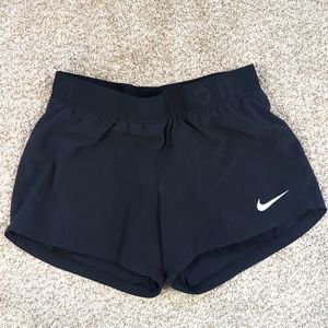 Nike Women's XS Dri-Fit Shorts Black